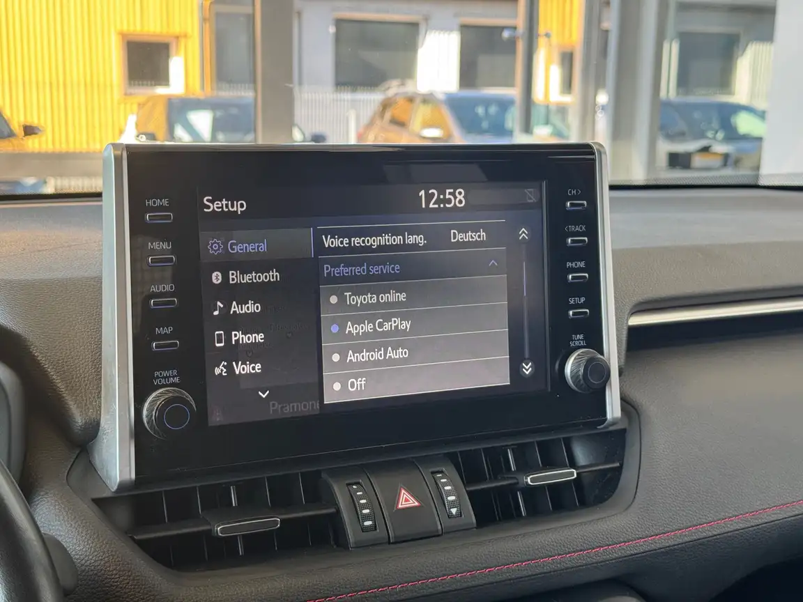 TOYOTA RAV4