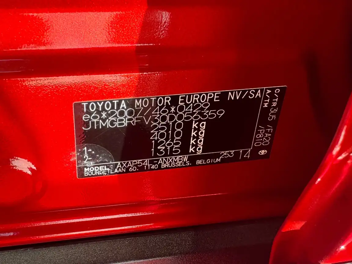 TOYOTA RAV4