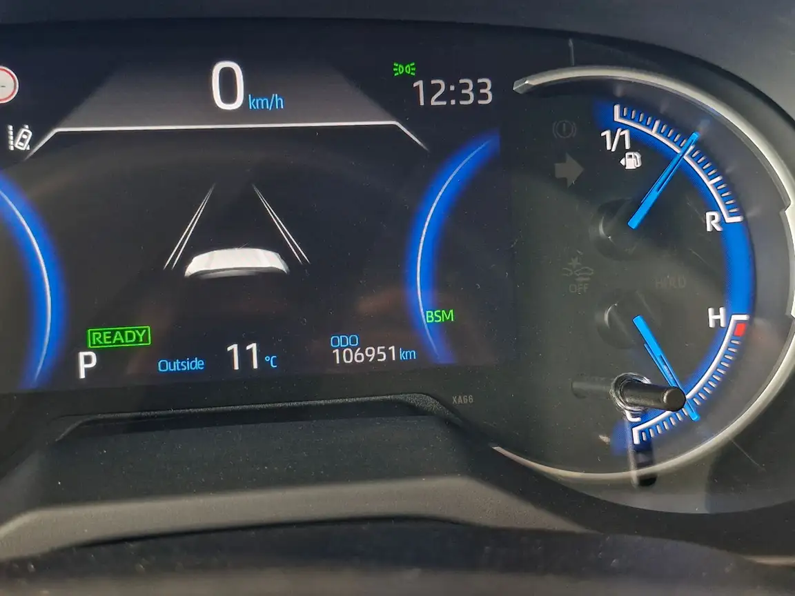 TOYOTA RAV4