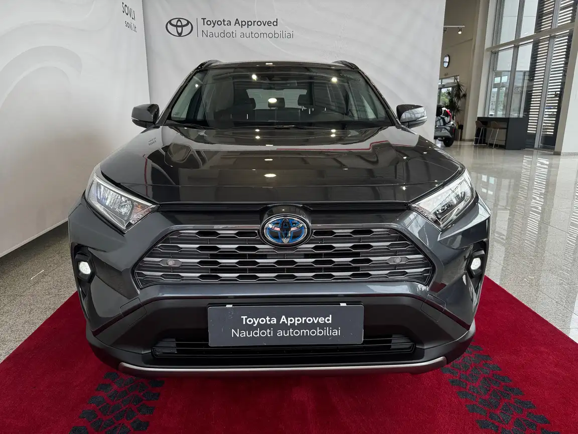 TOYOTA RAV4