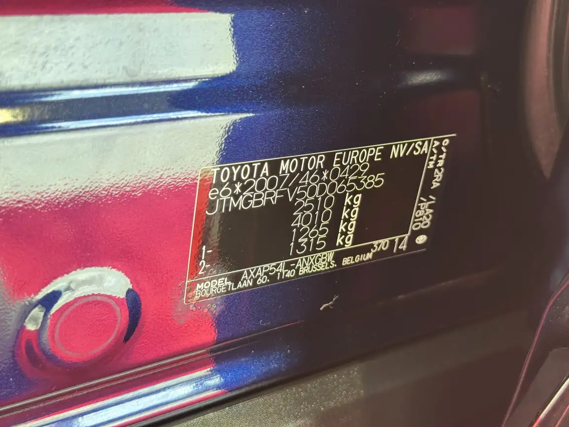 TOYOTA RAV4