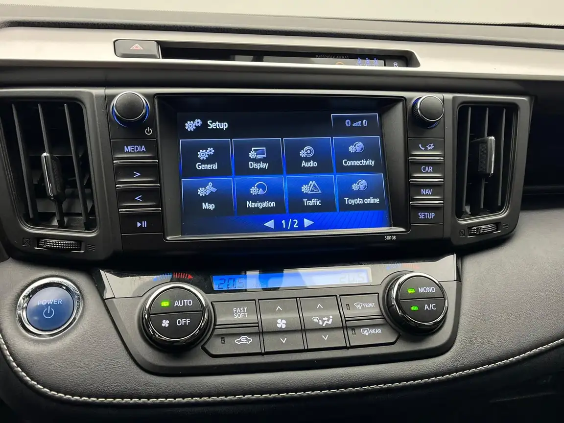 TOYOTA RAV4