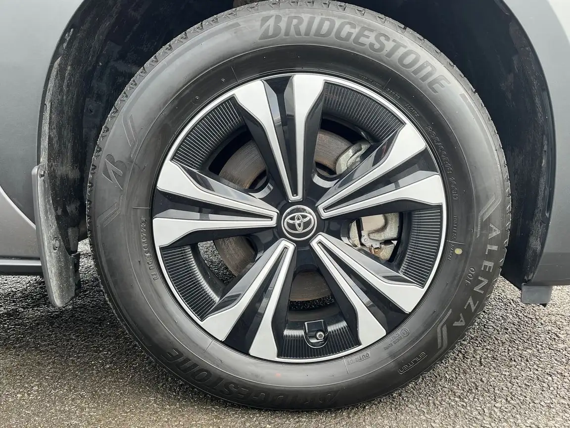TOYOTA BZ4X