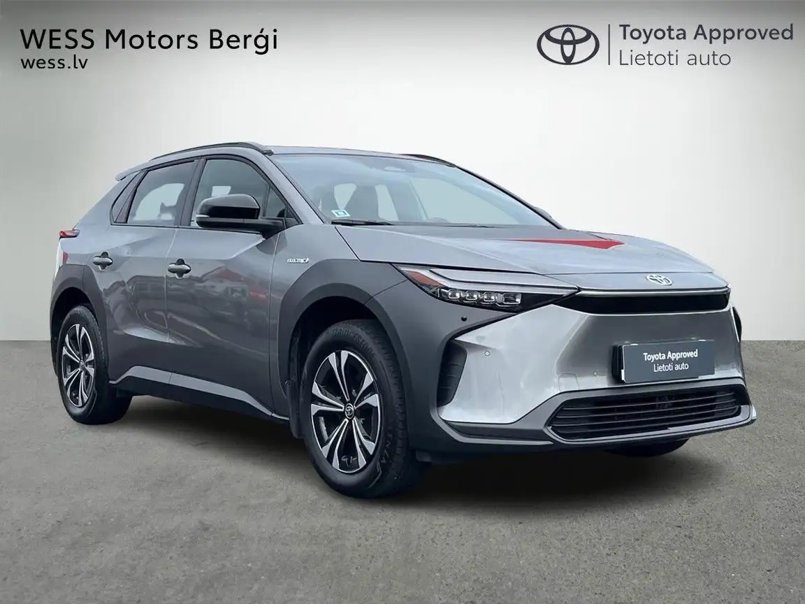 TOYOTA BZ4X