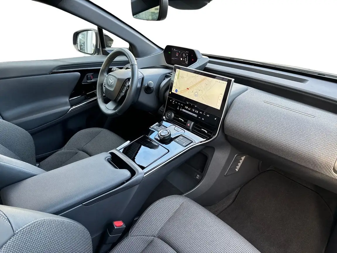 TOYOTA BZ4X