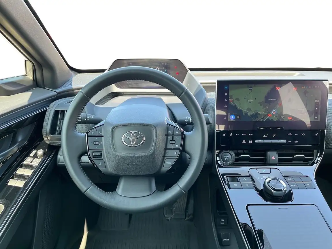 TOYOTA BZ4X
