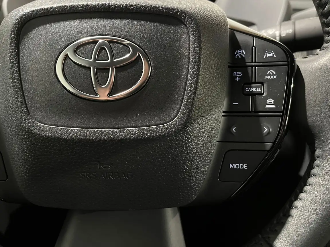 TOYOTA BZ4X