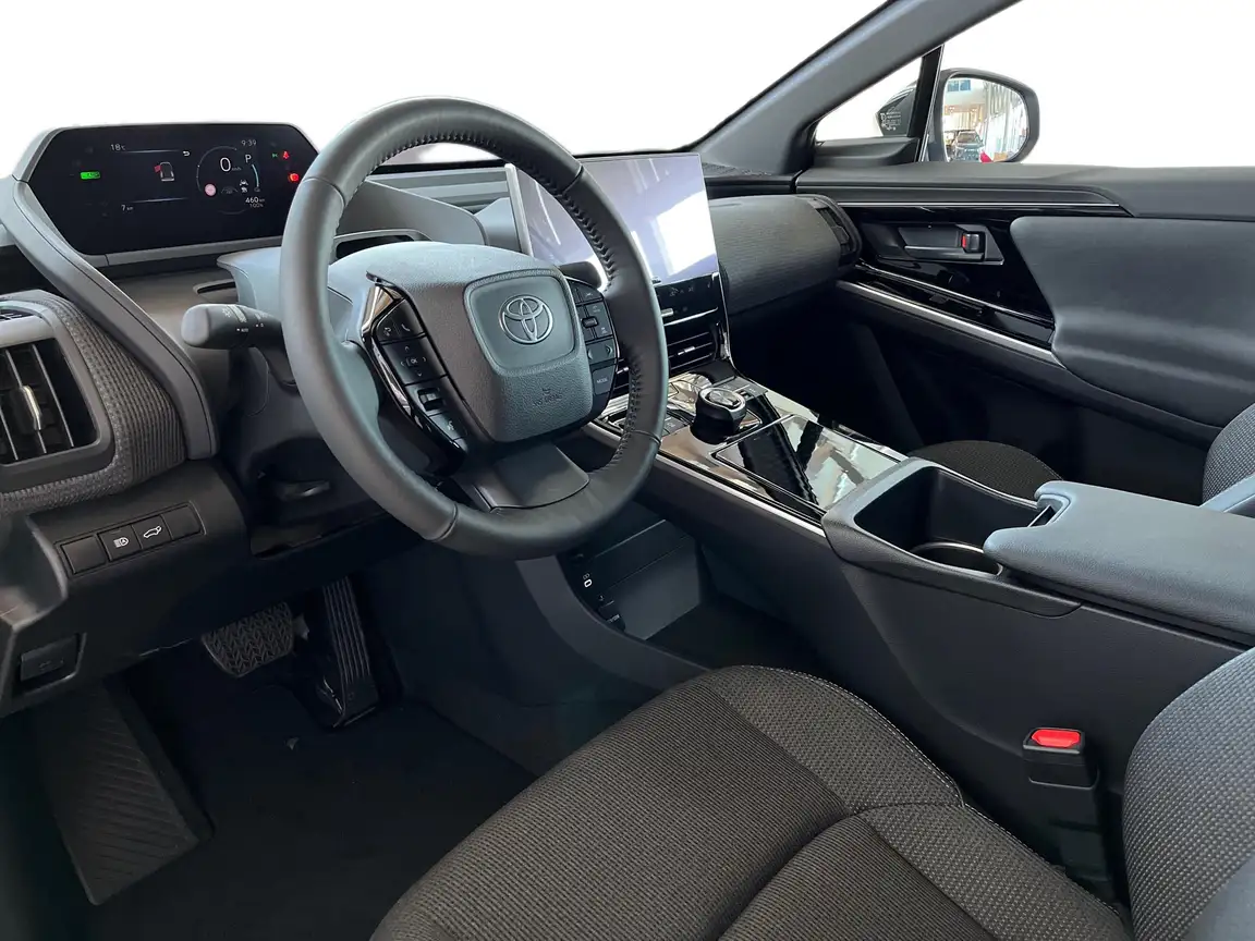 TOYOTA BZ4X