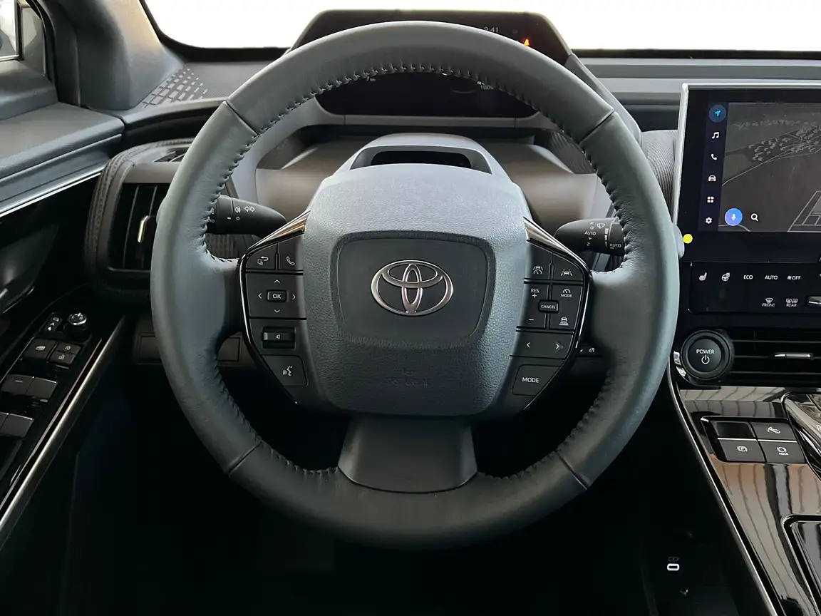TOYOTA BZ4X