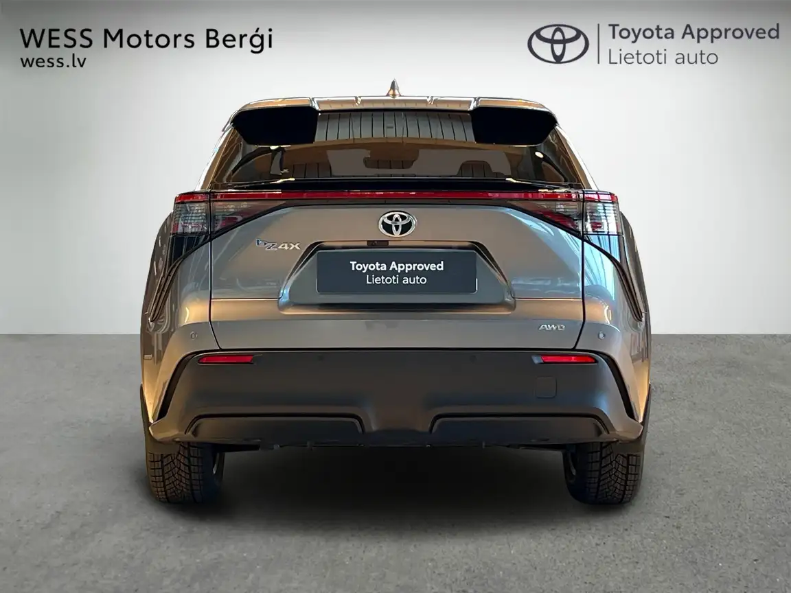 TOYOTA BZ4X