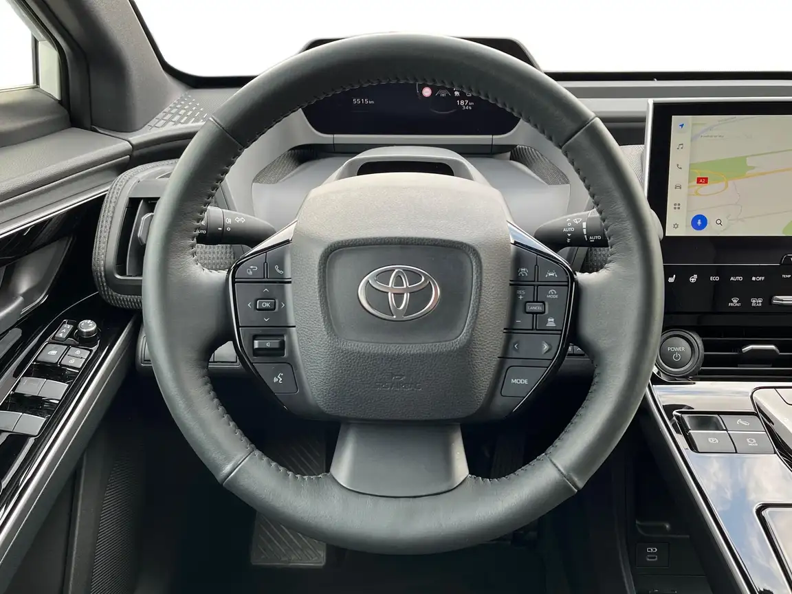 TOYOTA BZ4X
