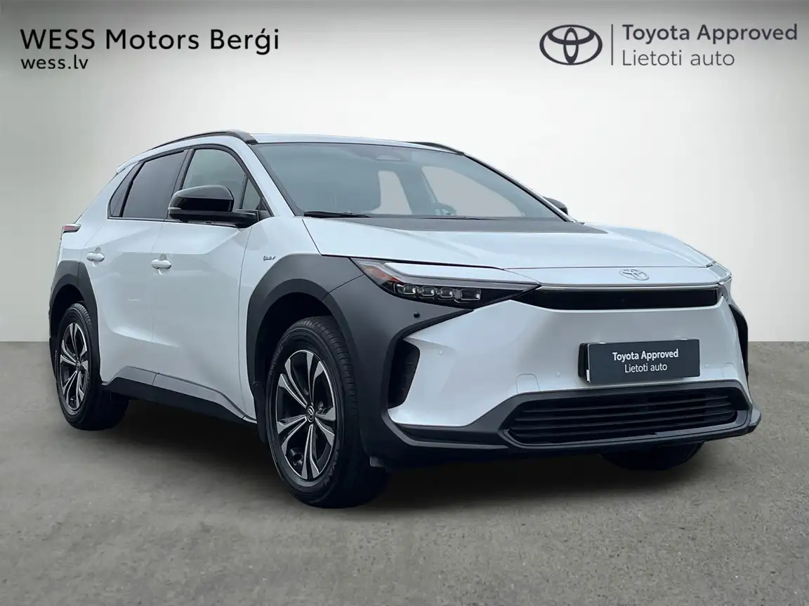TOYOTA BZ4X