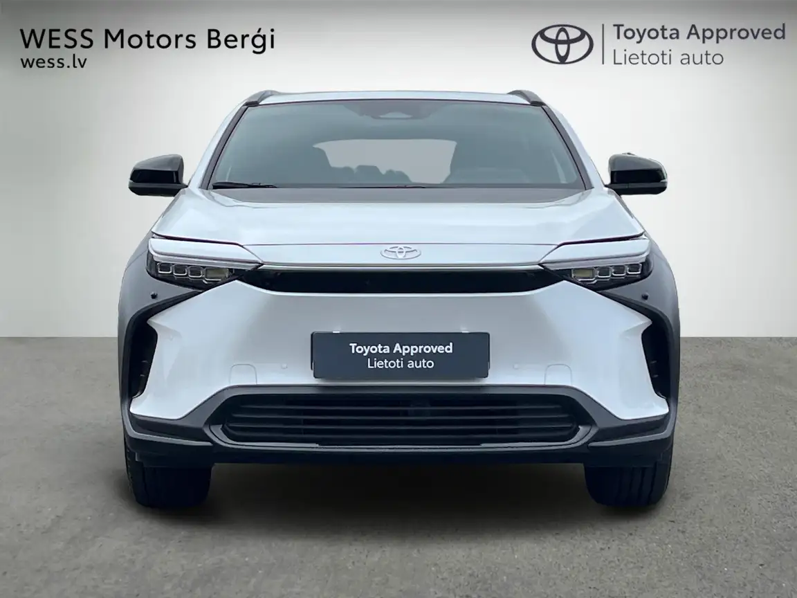 TOYOTA BZ4X