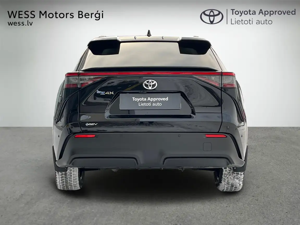 TOYOTA BZ4X