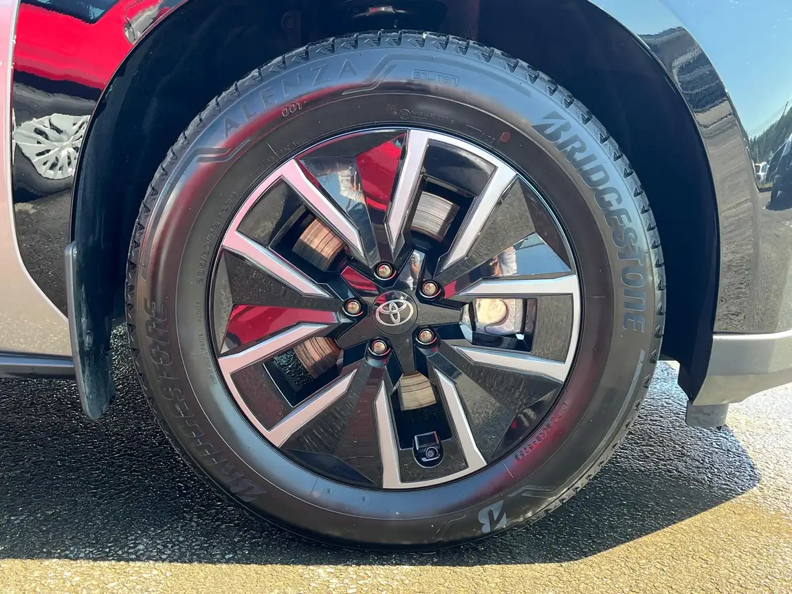 TOYOTA BZ4X