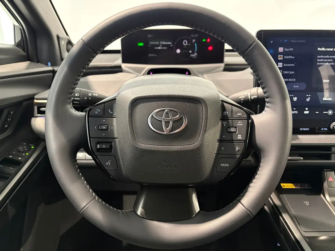 TOYOTA BZ4X