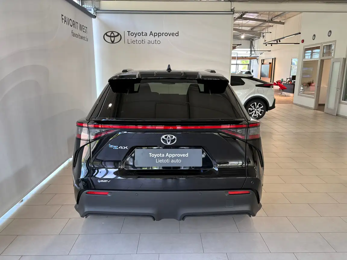 TOYOTA BZ4X