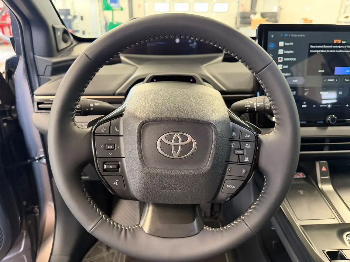 TOYOTA BZ4X