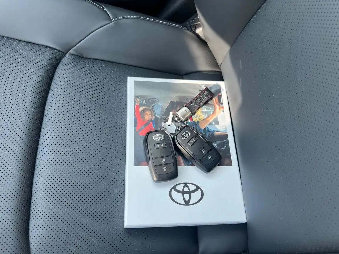 TOYOTA BZ4X