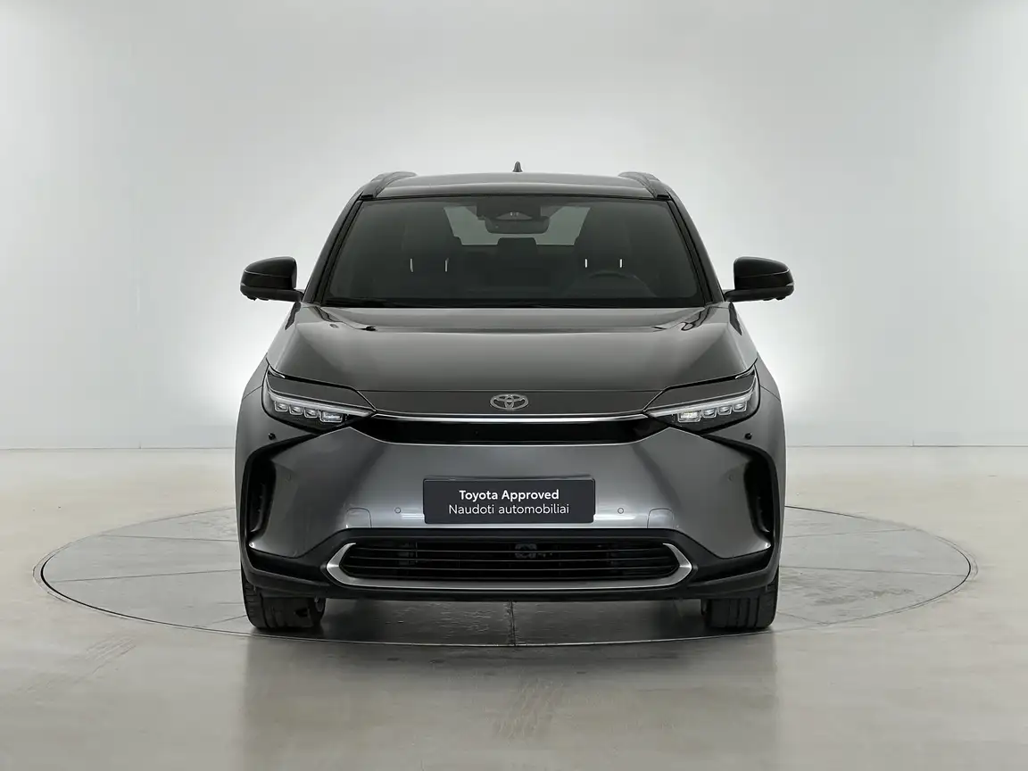 TOYOTA BZ4X
