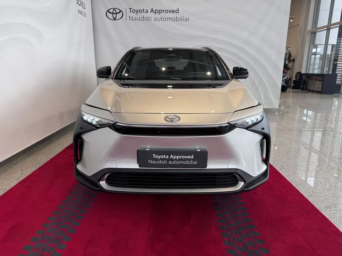 TOYOTA BZ4X