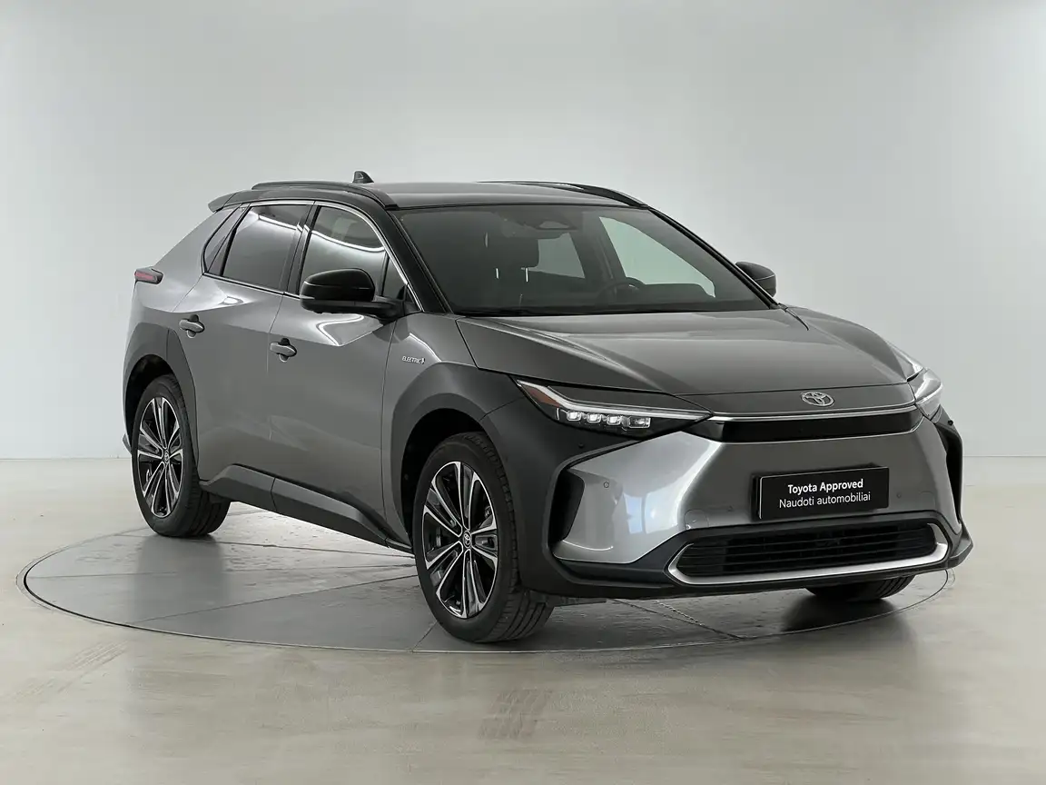 TOYOTA BZ4X
