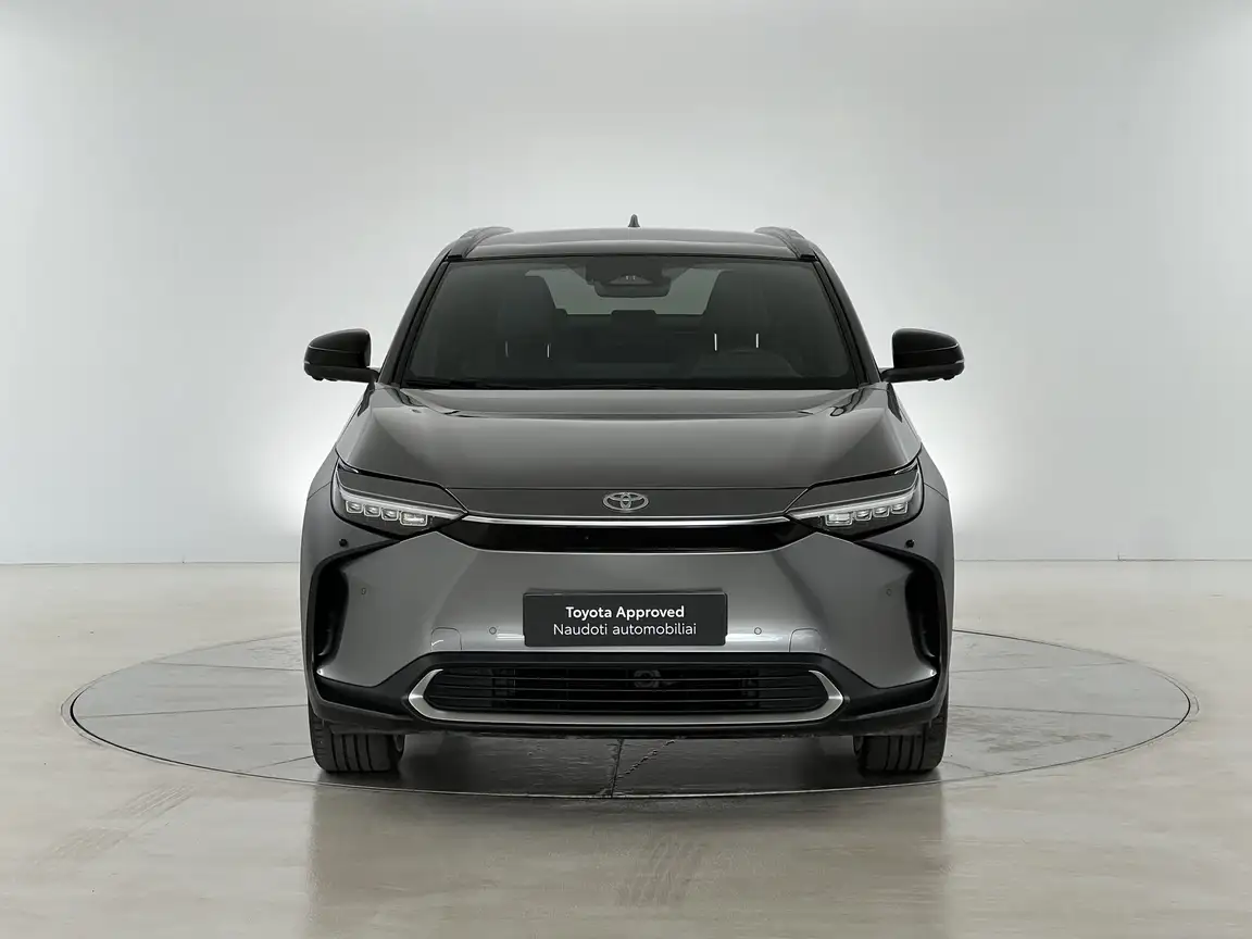 TOYOTA BZ4X