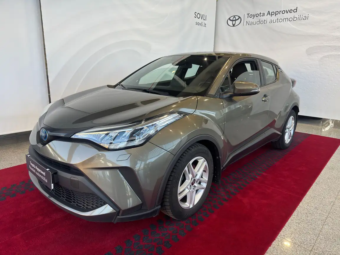TOYOTA C-HR