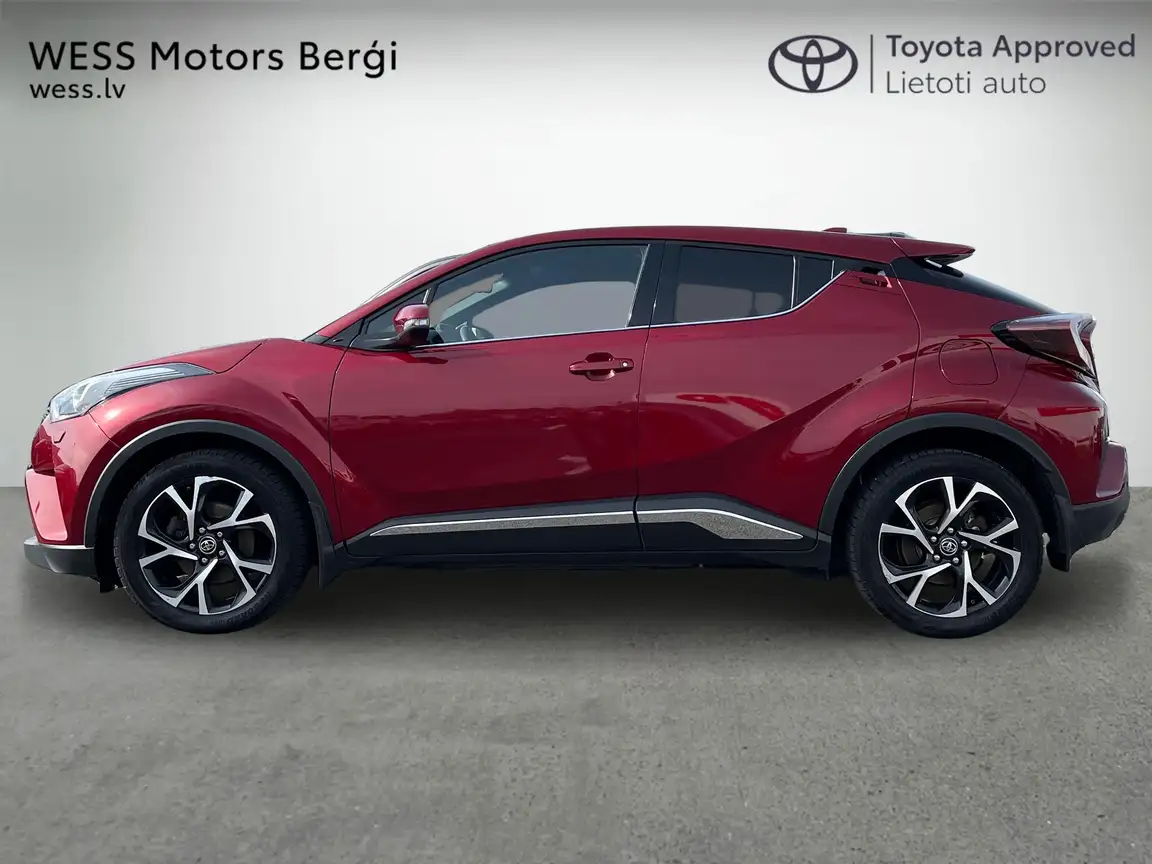 TOYOTA C-HR