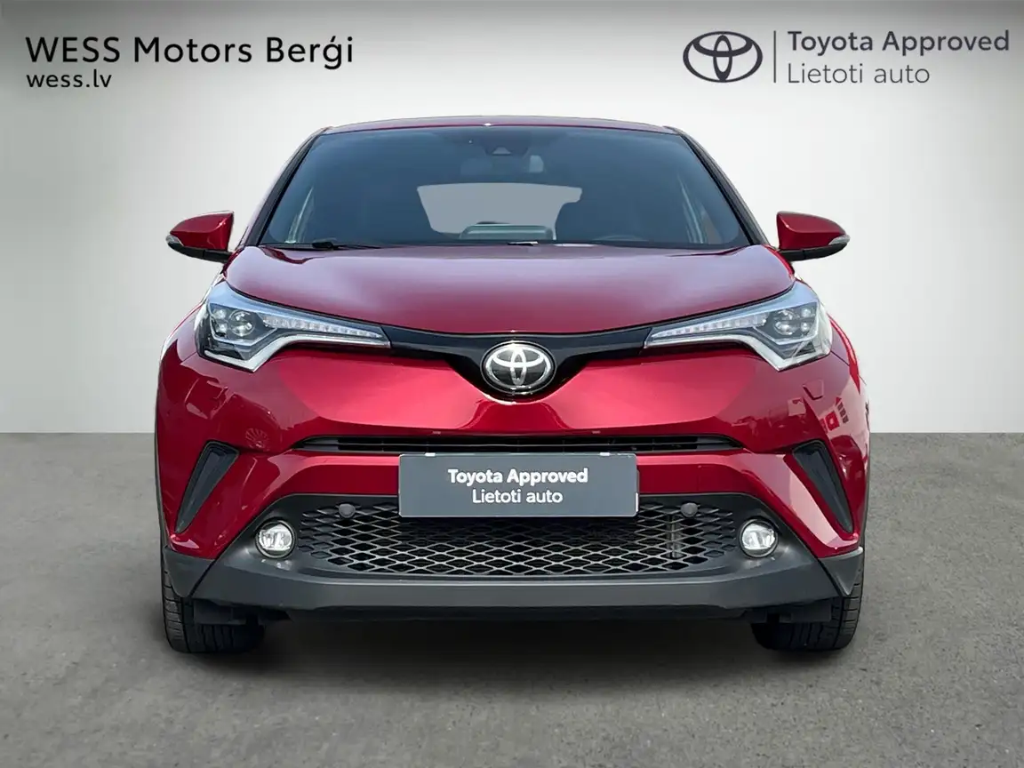 TOYOTA C-HR