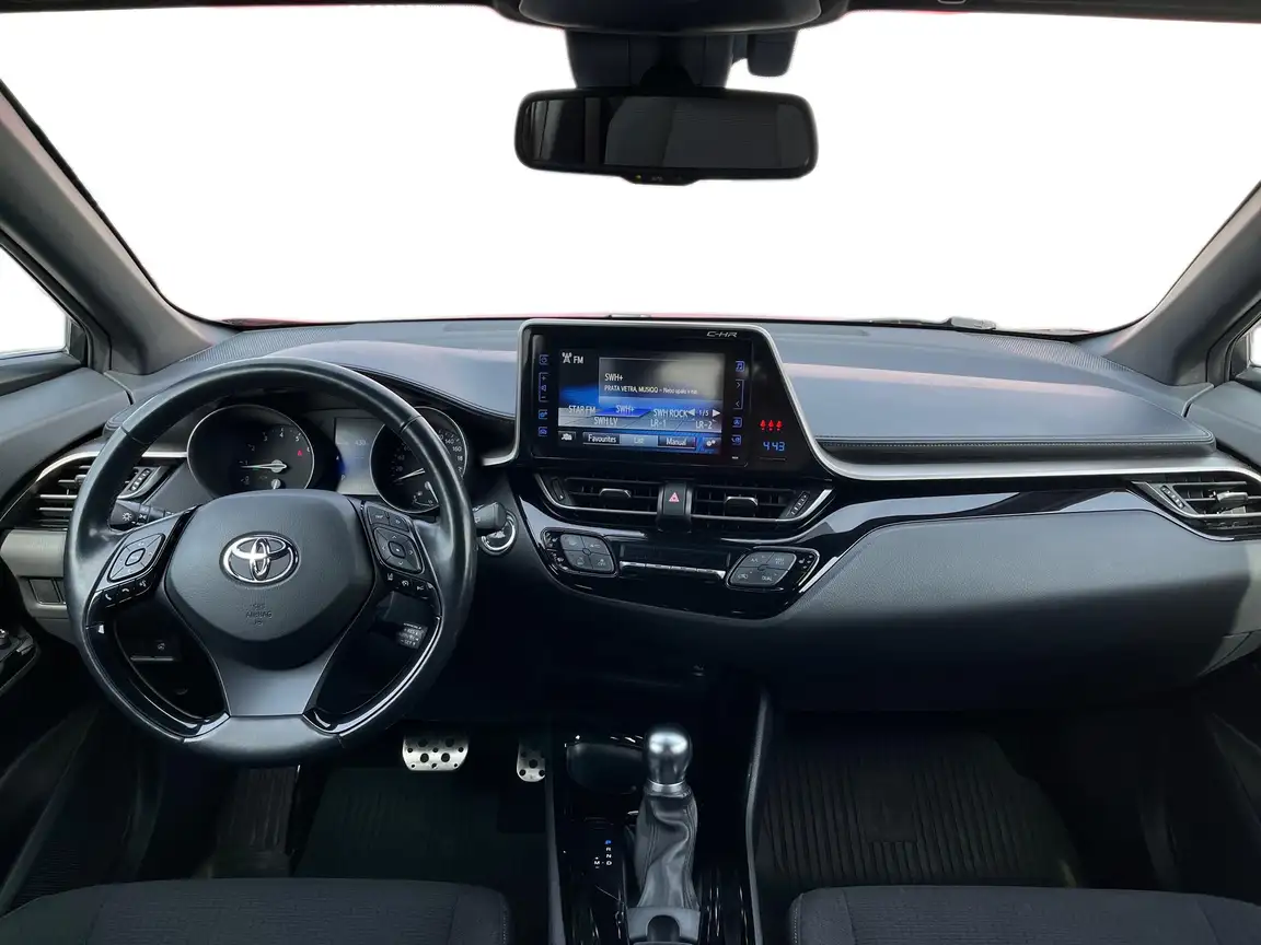 TOYOTA C-HR