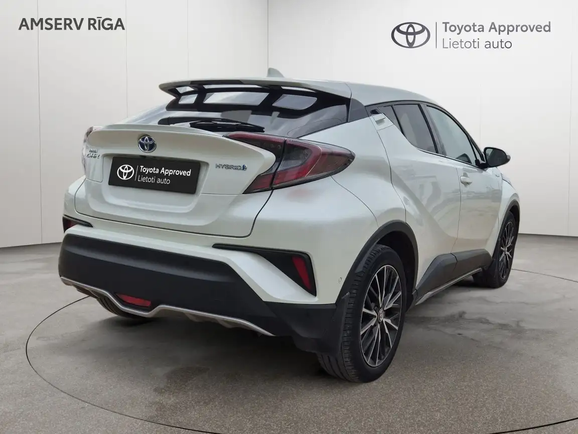 TOYOTA C-HR