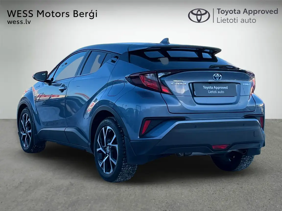 TOYOTA C-HR