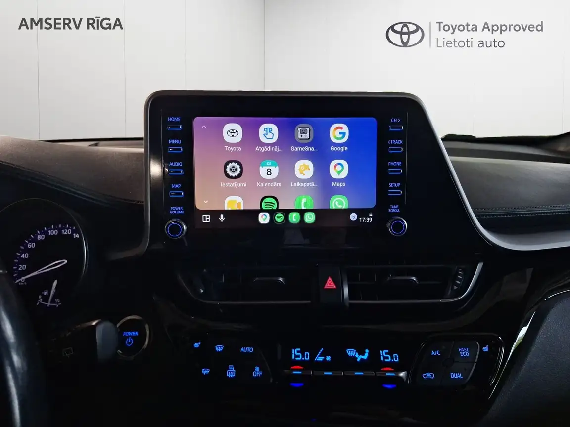 TOYOTA C-HR