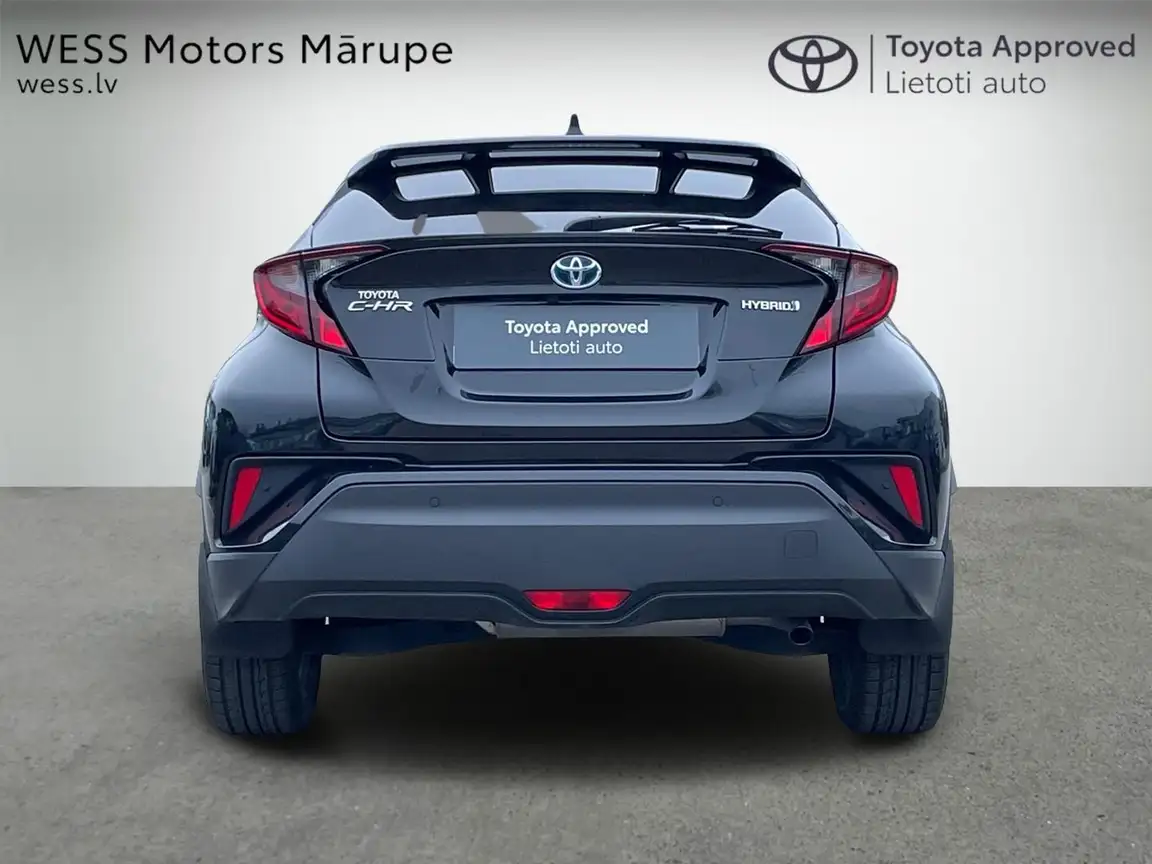 TOYOTA C-HR