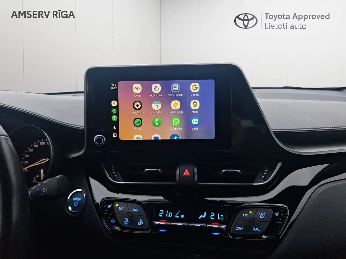 TOYOTA C-HR