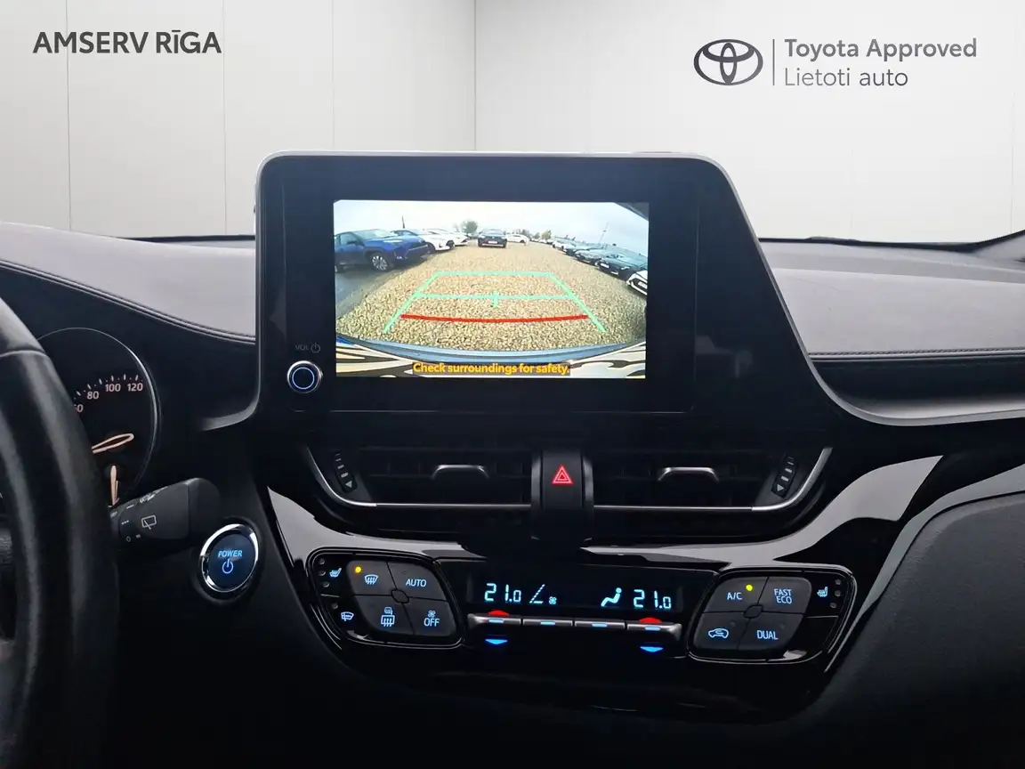 TOYOTA C-HR