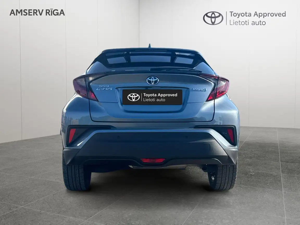 TOYOTA C-HR