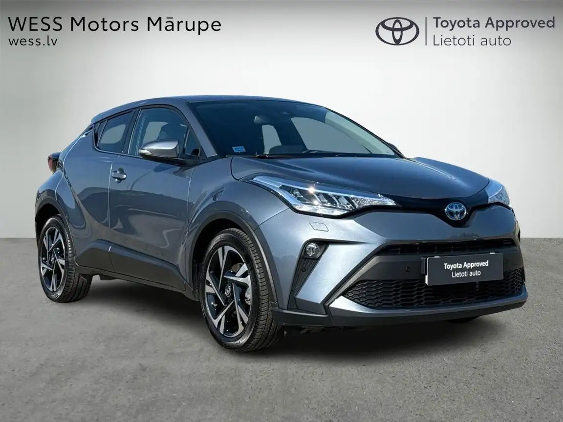 TOYOTA C-HR