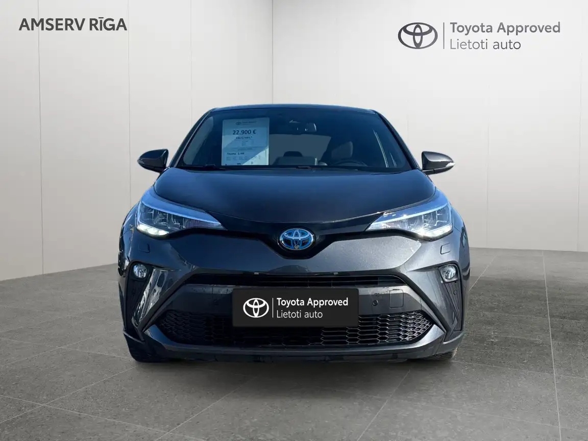TOYOTA C-HR