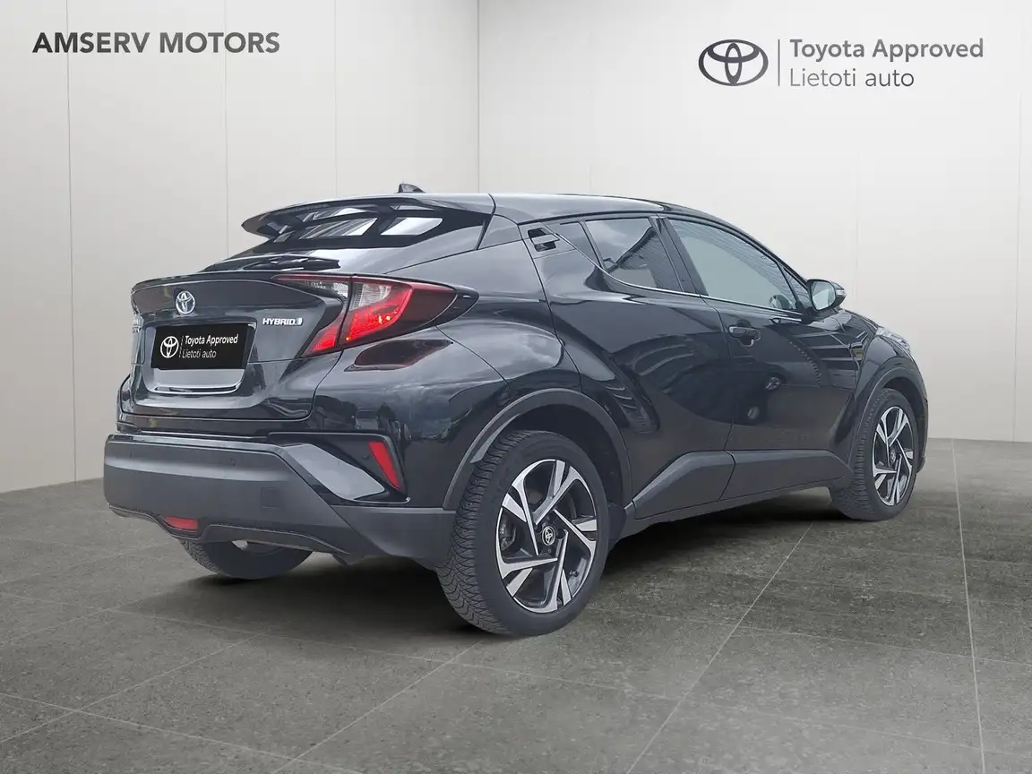 TOYOTA C-HR