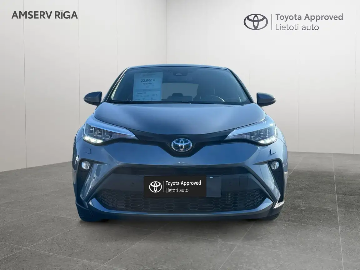 TOYOTA C-HR