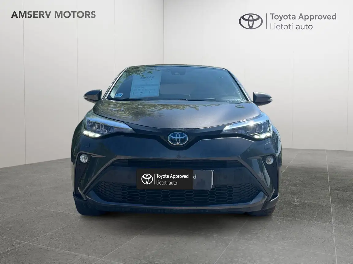 TOYOTA C-HR