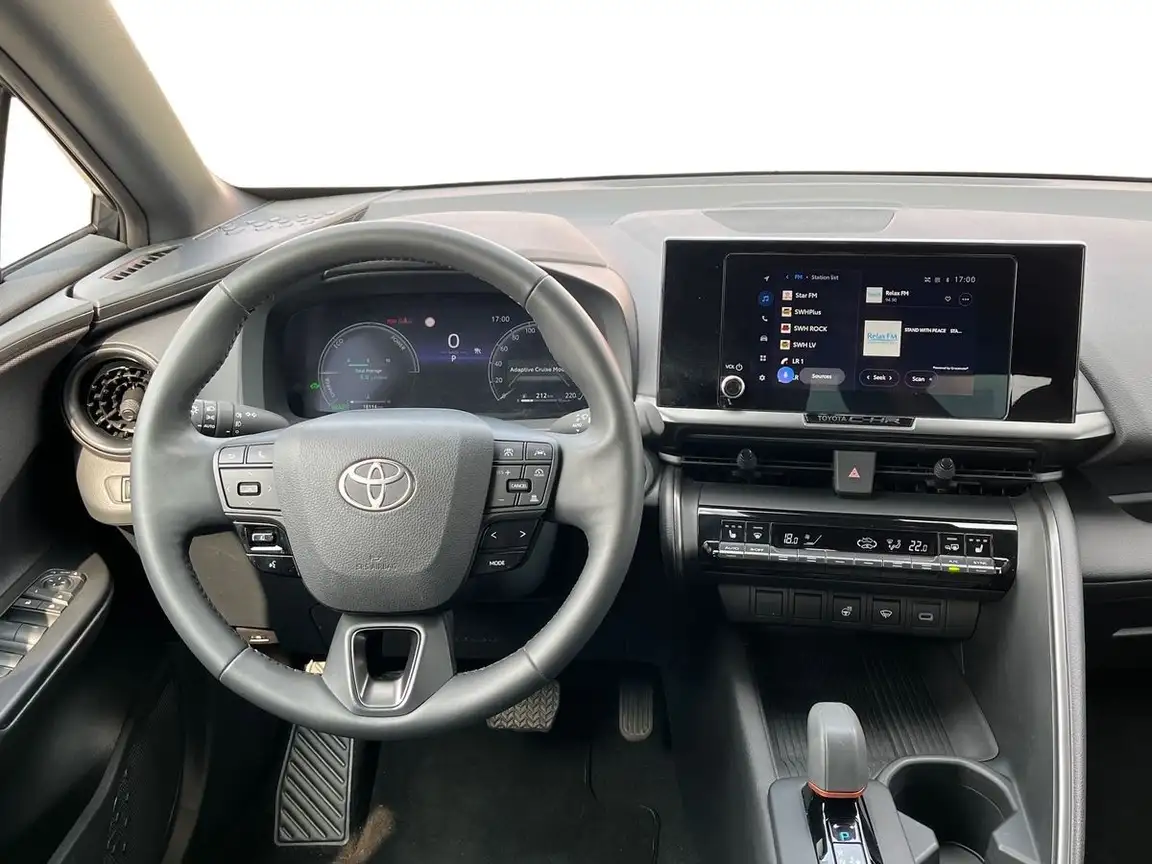 TOYOTA C-HR