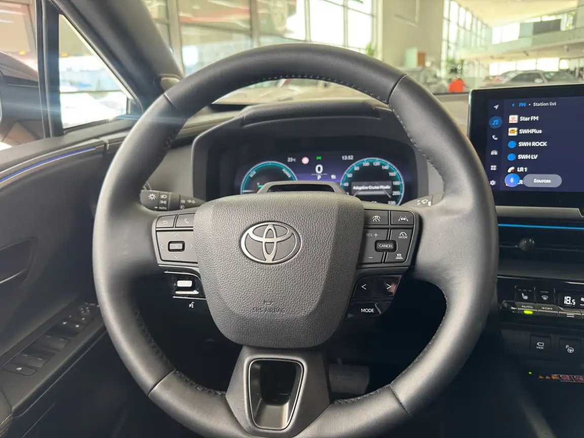 TOYOTA C-HR