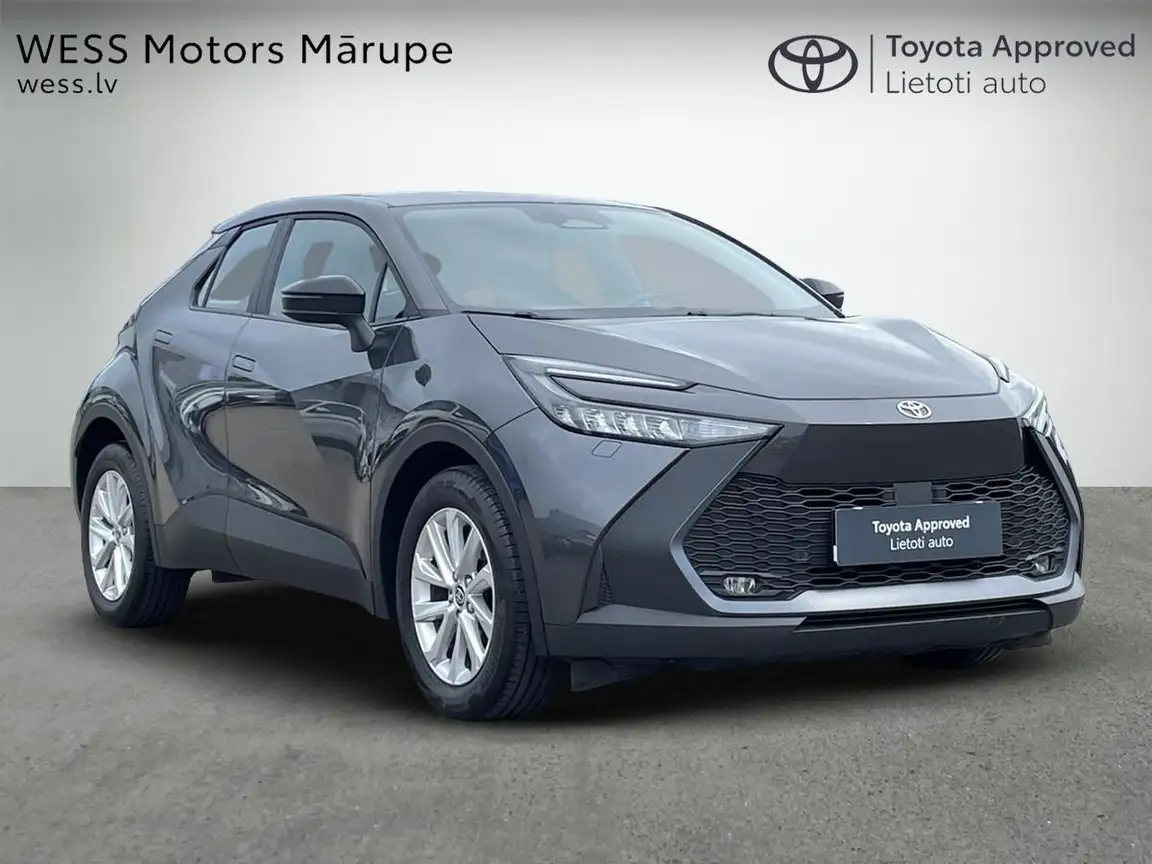 TOYOTA C-HR