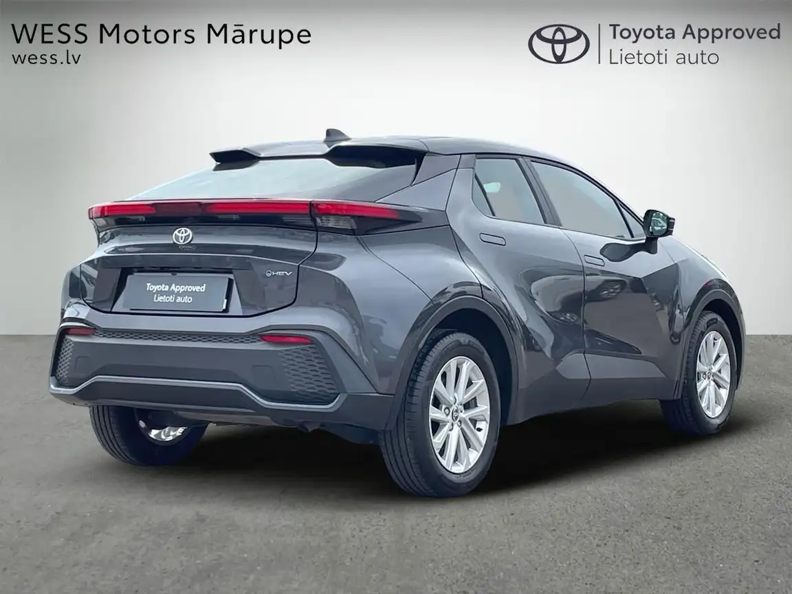 TOYOTA C-HR
