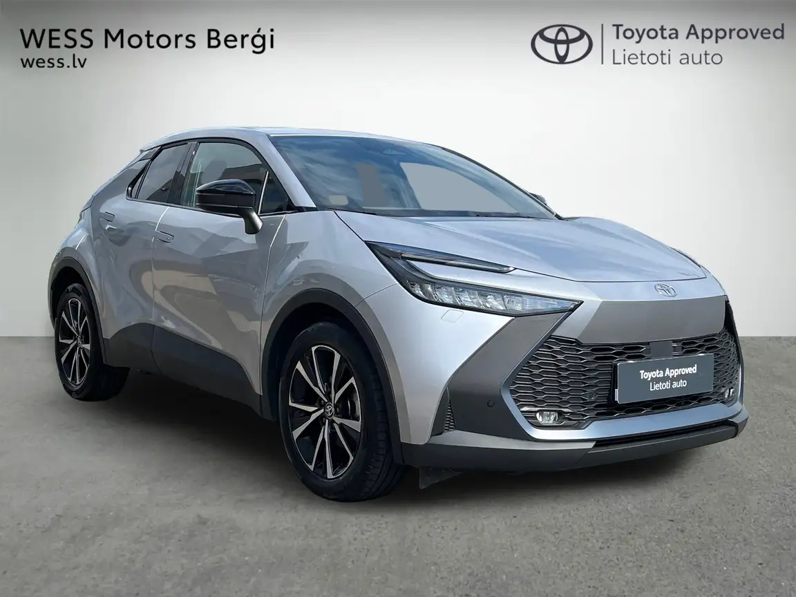 TOYOTA C-HR