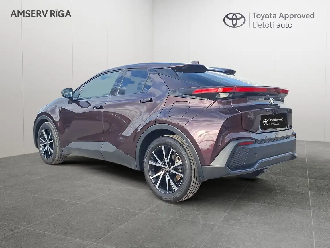 TOYOTA C-HR