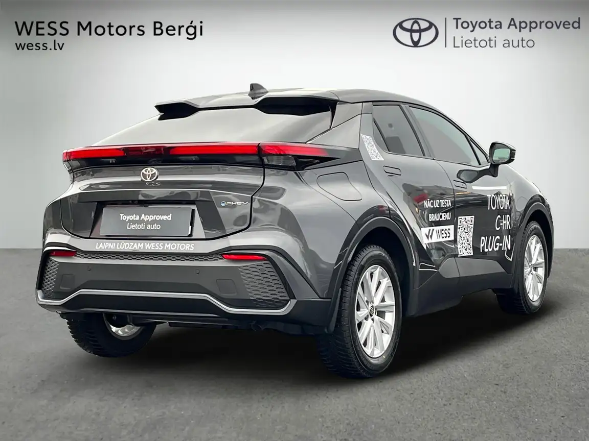 TOYOTA C-HR